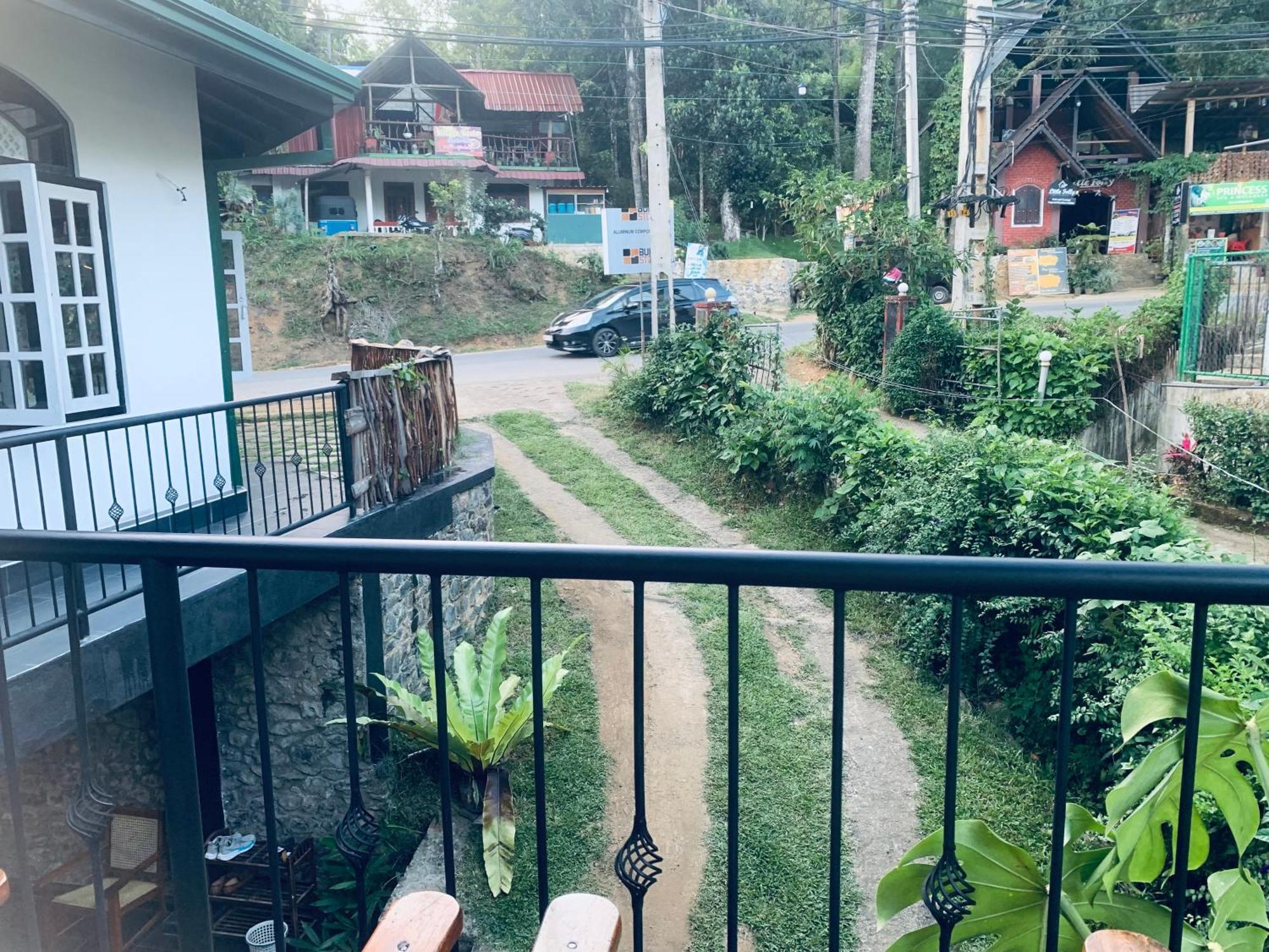 Ella Gypsies Hostel ภายนอก รูปภาพ